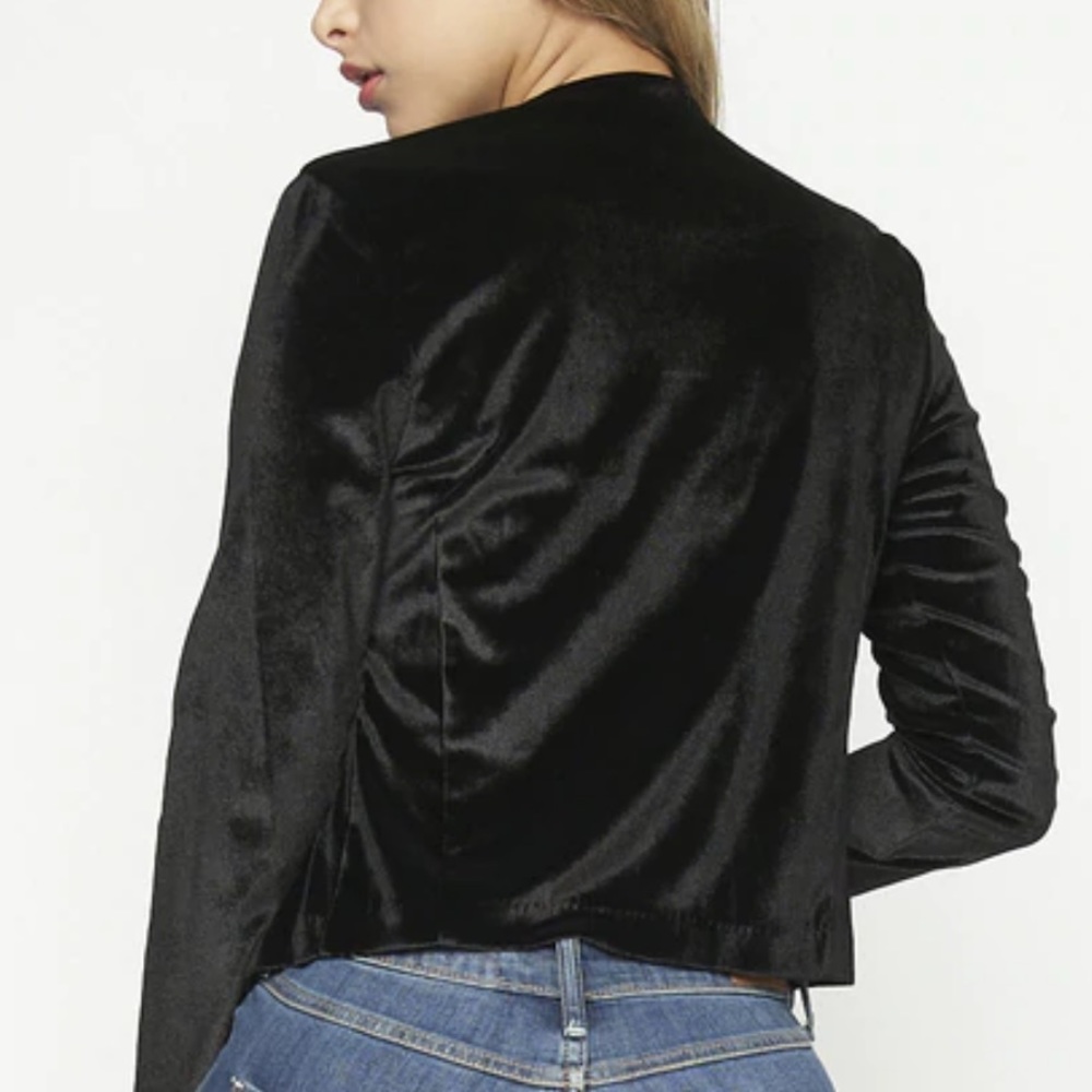 NWT Black Velvet Cropped Jacket - Picture 2 of 9